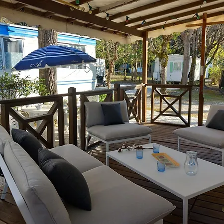 Mobilhome Les Volets Bleus