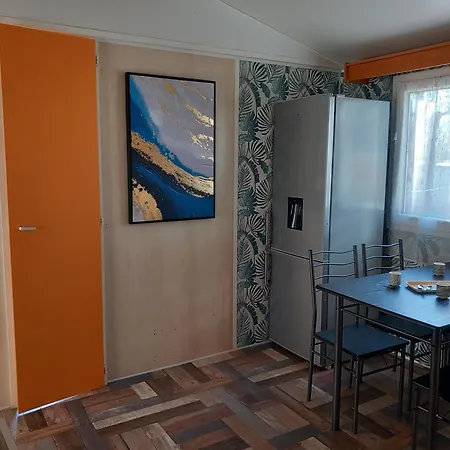 Кемпинг Mobilhome Les Volets Bleus *