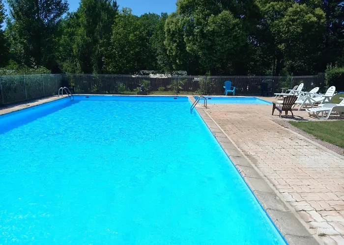 Mobilhome Les Volets Bleus *